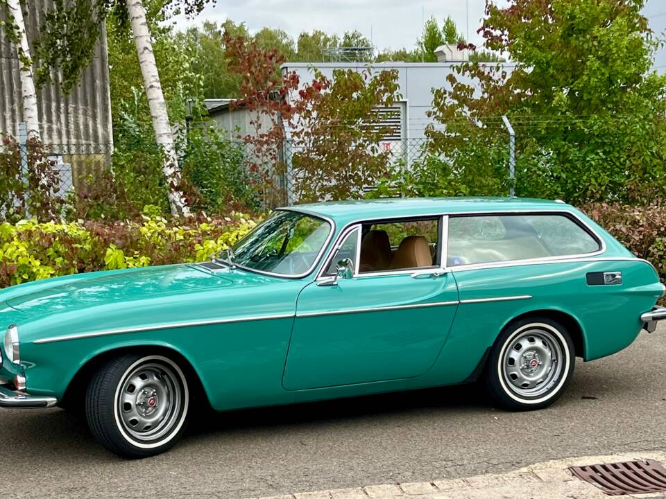 Bild 3/44 von Volvo 1800 ES (1973)