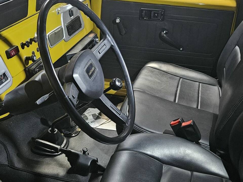 Immagine 7/8 di Toyota Land Cruiser FJ 43 (1981)
