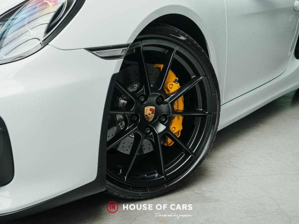 Image 11/25 of Porsche Boxster Spyder (2016)