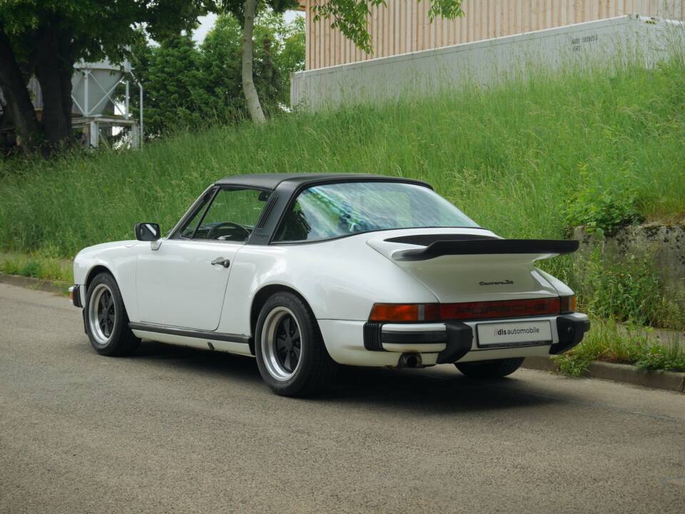 Image 5/25 of Porsche 911 Carrera 3.0 (1976)