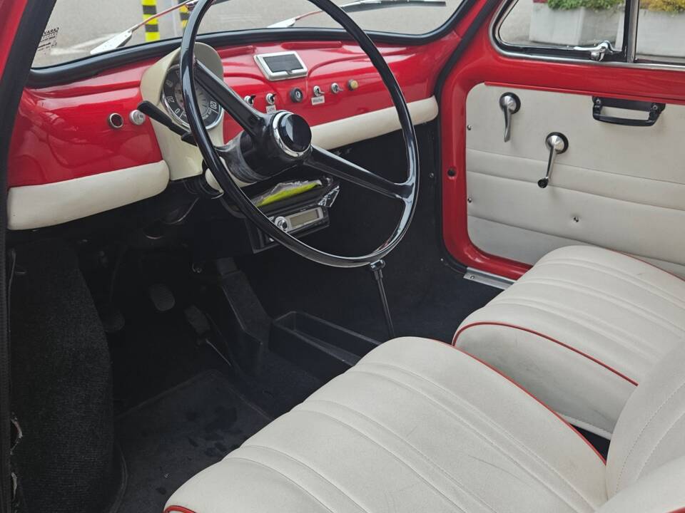 Image 8/10 of FIAT 500 Nuova (1966)
