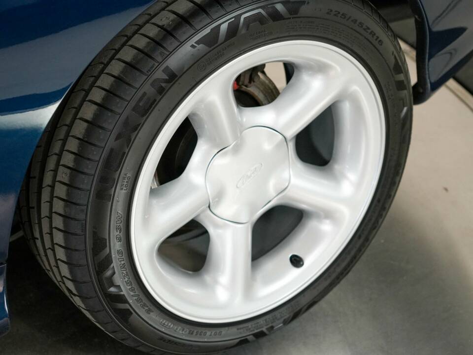 Afbeelding 8/48 van Ford Escort RS Cosworth (1995)