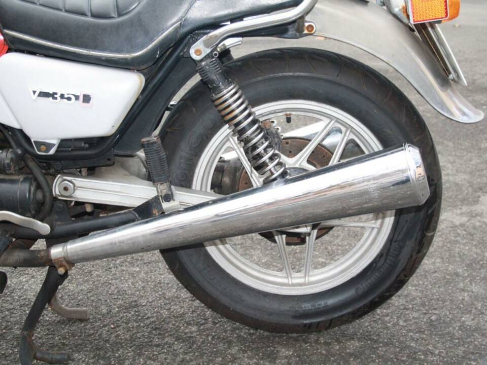 Image 20/50 de Moto Guzzi DUMMY (1984)