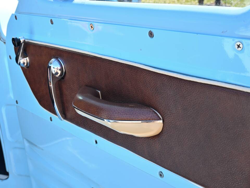 Immagine 35/50 di Chevrolet Apache Stepside (1958)