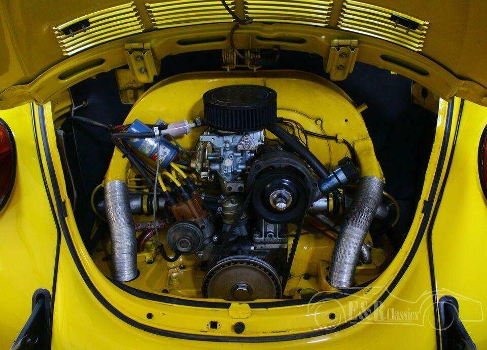 Image 3/18 of Volkswagen Beetle 1303 (1974)