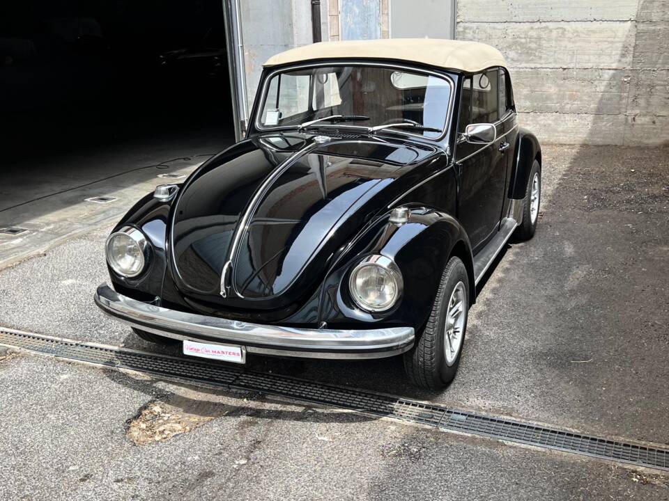 Immagine 6/35 di Volkswagen Beetle 1302 (1971)