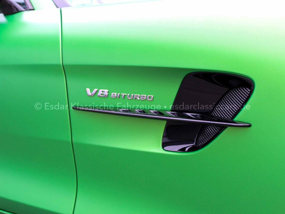 Immagine 11/35 di Mercedes-AMG GT-R (2018)