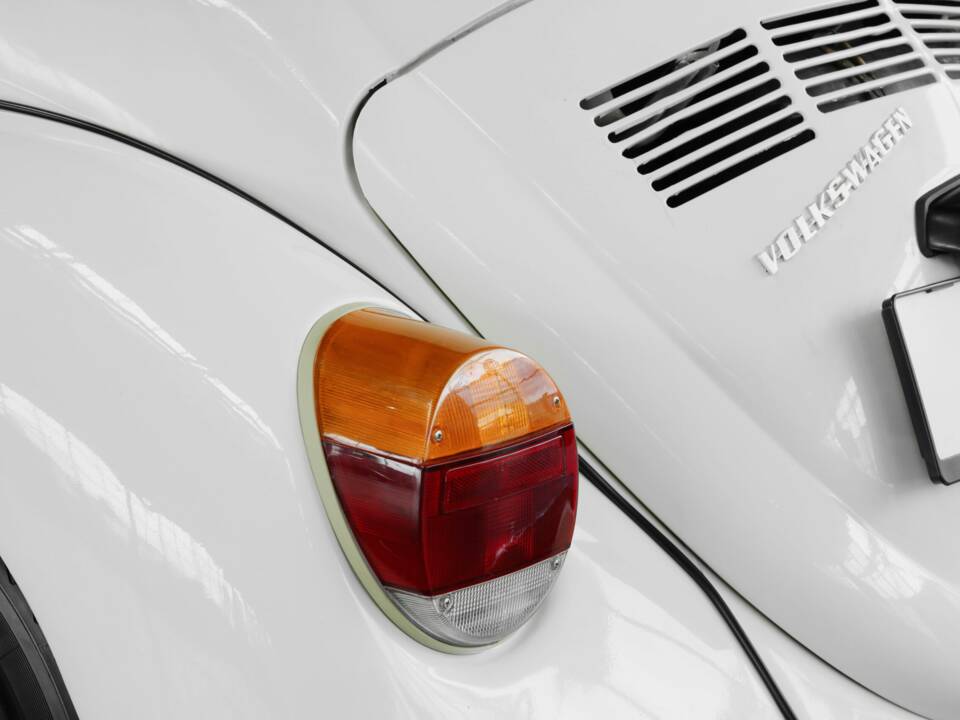 Bild 16/32 von Volkswagen Käfer 1303 (1975)