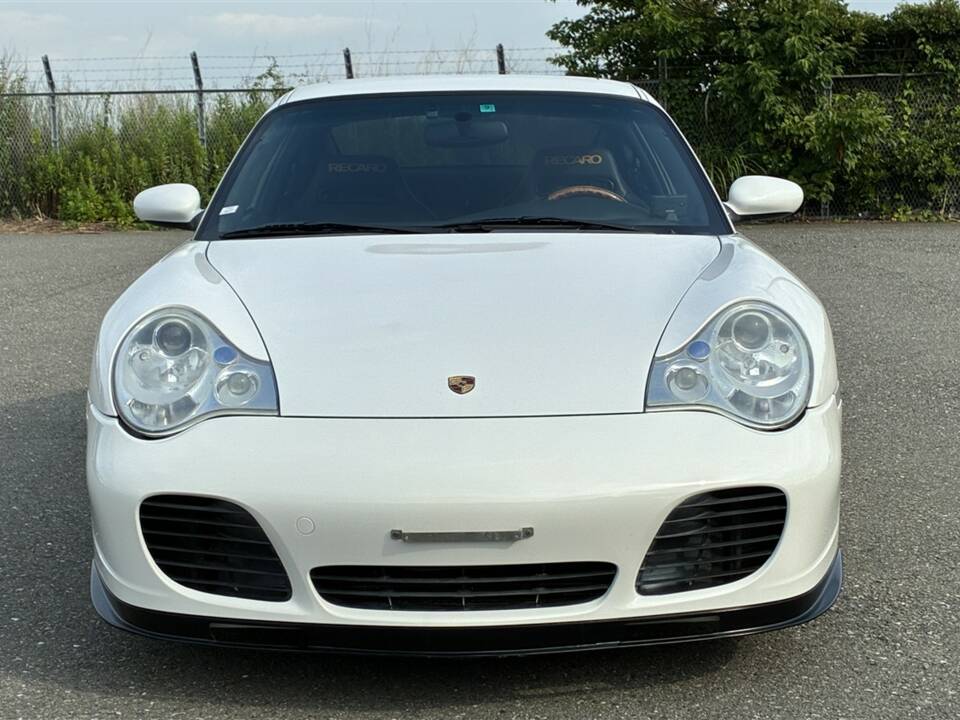 Bild 2/46 von Porsche 911 Turbo (2004)