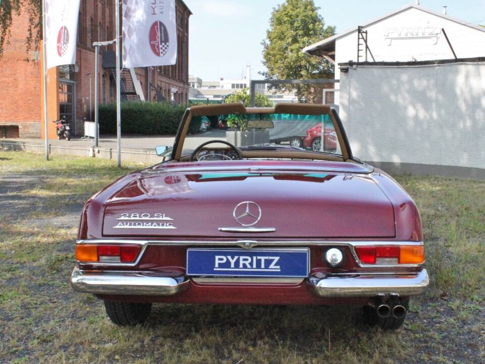 Image 18/19 de Mercedes-Benz 280 SL (1969)