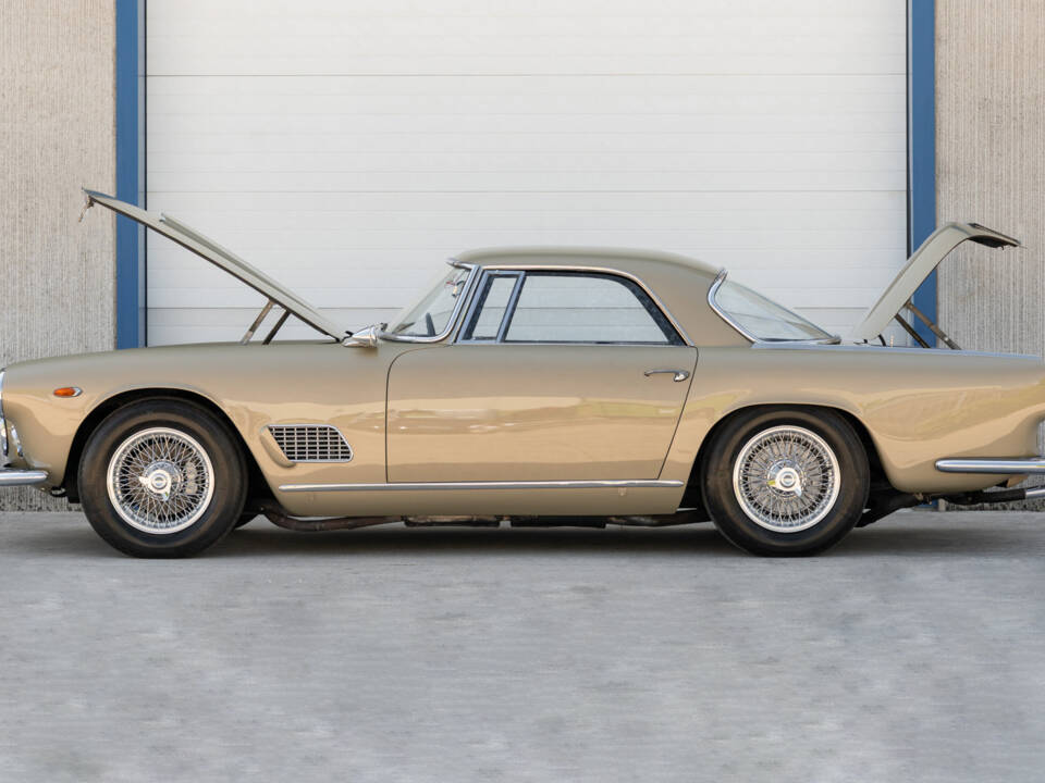 Afbeelding 7/88 van Maserati 3500 GT Touring (1960)