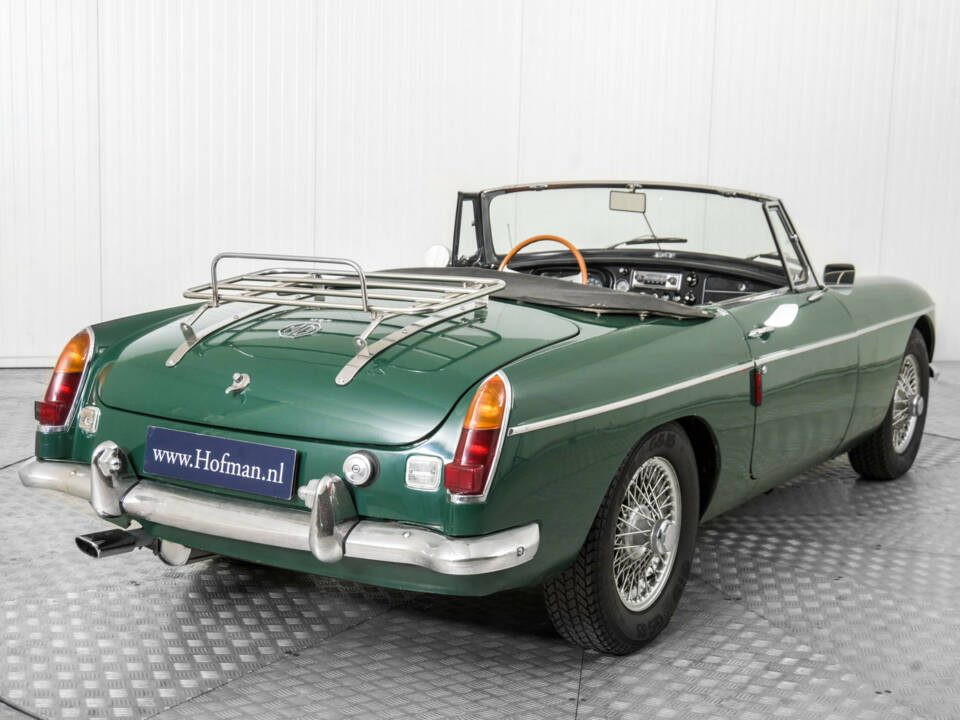 Image 27/50 de MG MGB (1967)