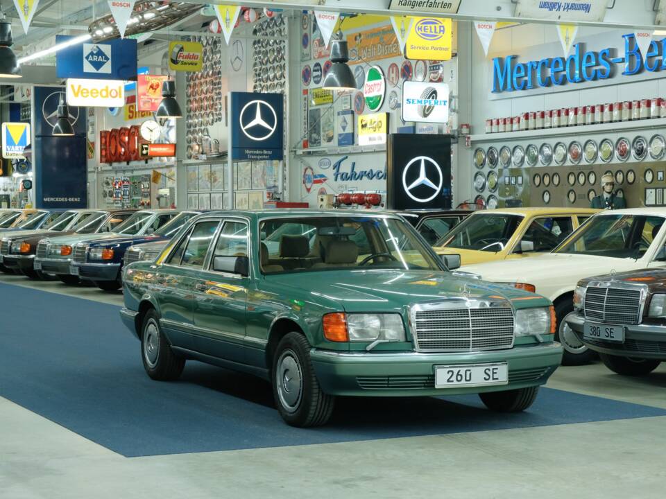 Bild 6/50 von Mercedes-Benz 260 SE (1990)