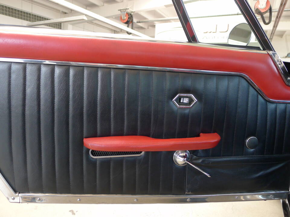 Image 38/38 of Maserati Indy 4700 (1970)