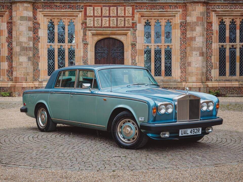 Image 1/42 of Rolls-Royce Silver Shadow II (1977)