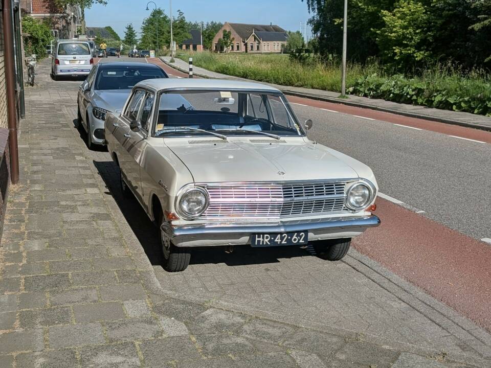 Image 1/35 of Opel Rekord 1700 (1964)
