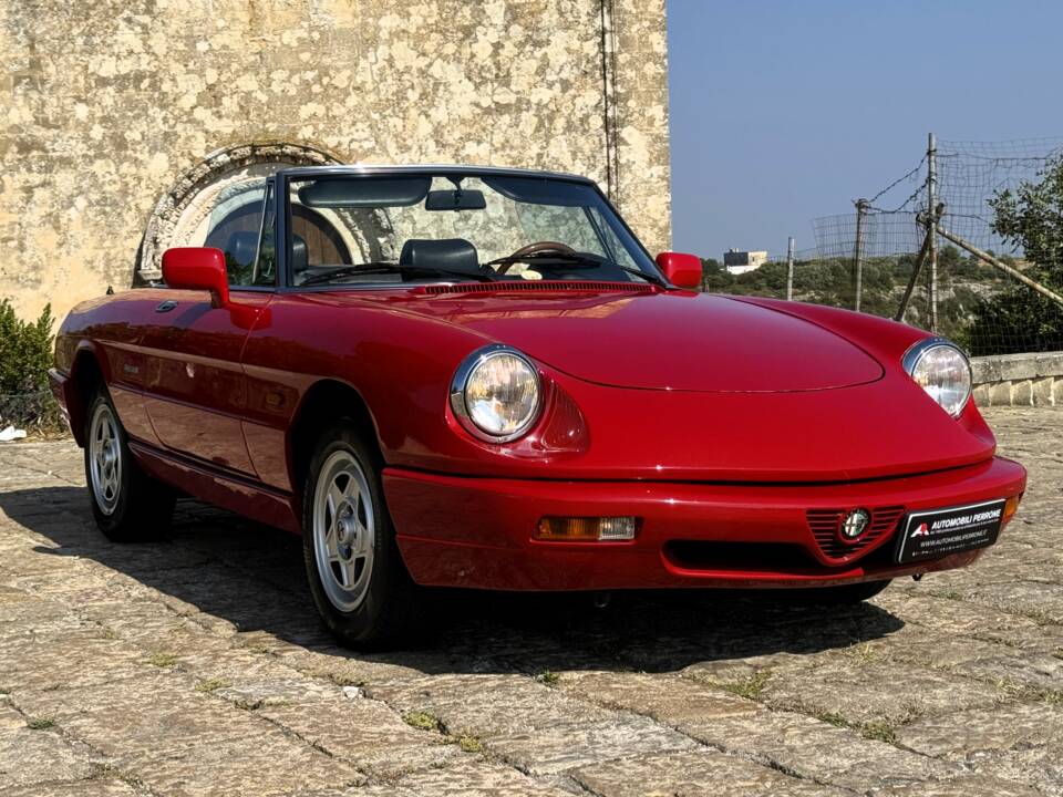 Bild 6/29 von Alfa Romeo 1.6 Spider (1992)