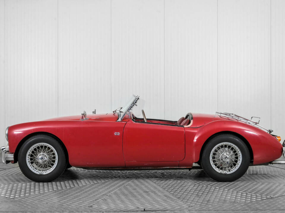 Afbeelding 5/50 van MG MGA 1600 (1962)