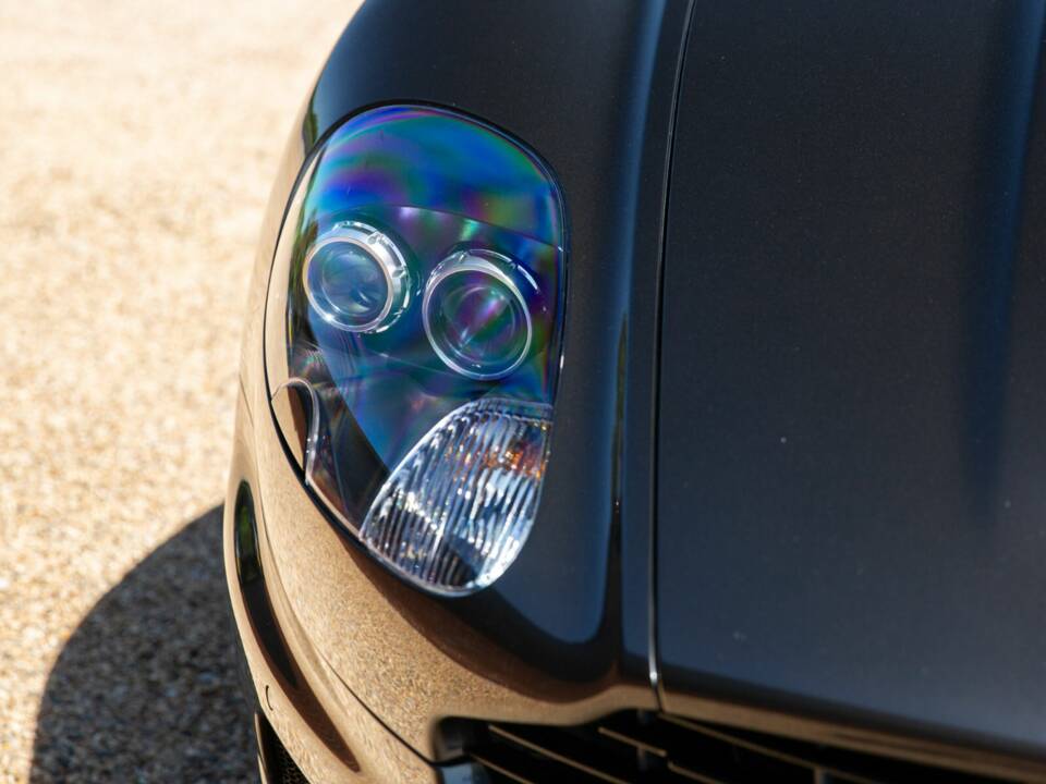 Image 28/50 of Aston Martin DBS (2012)
