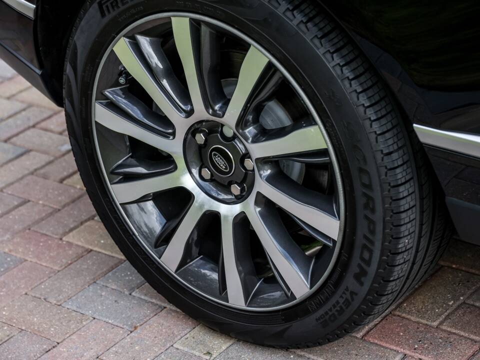 Imagen 22/49 de Land Rover Range Rover Sport SVR (2014)
