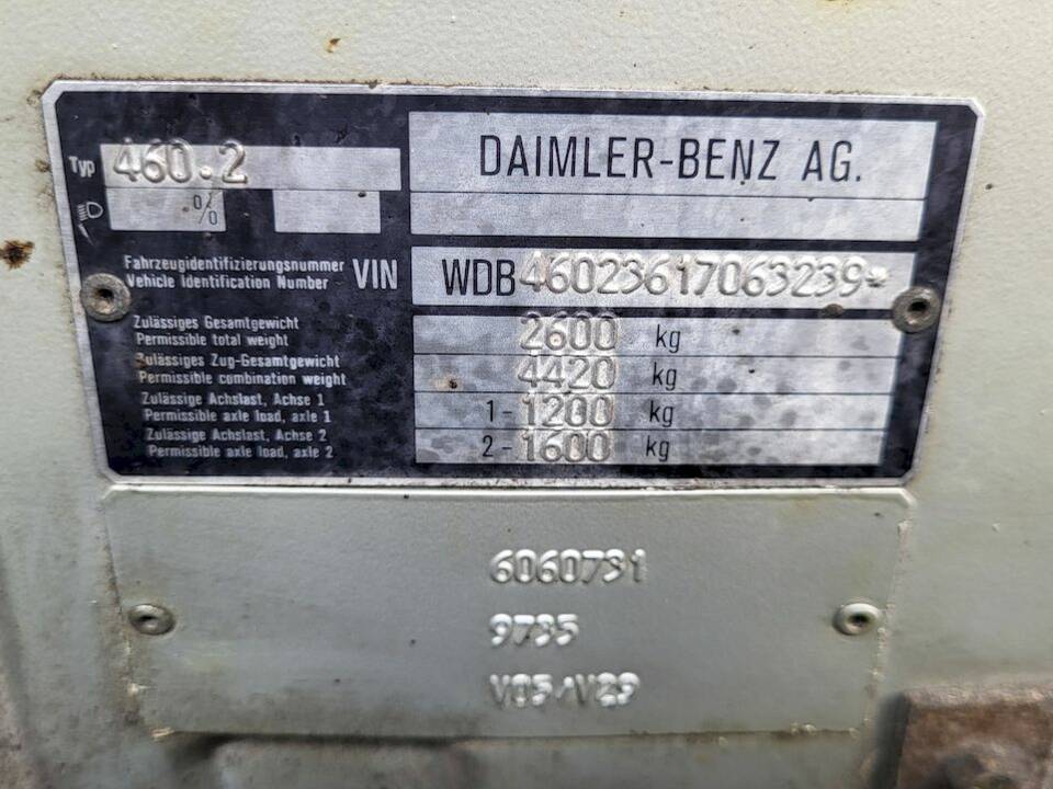 Image 55/55 of Mercedes-Benz 200 GE (SWB) (1990)