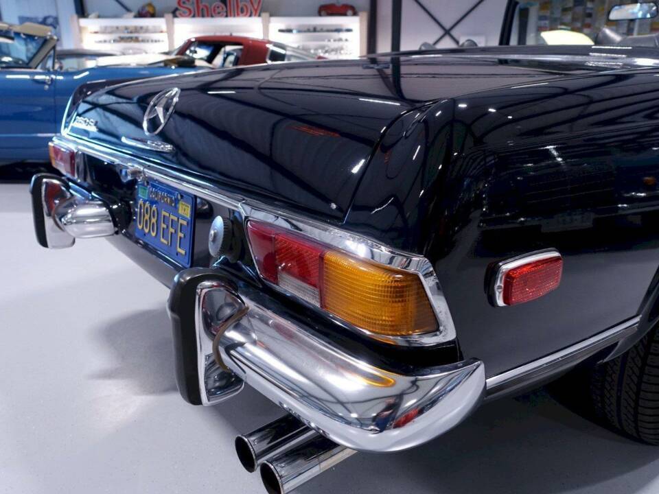 Immagine 16/36 di Mercedes-Benz 280 SL (1971)