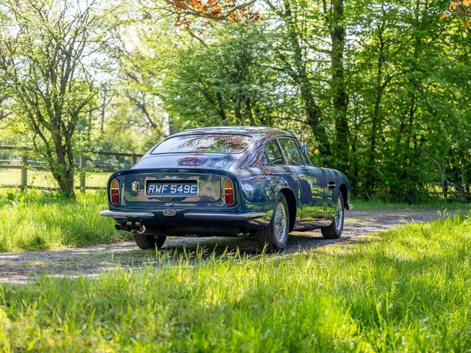 Afbeelding 20/50 van Aston Martin DB 6 (1967)