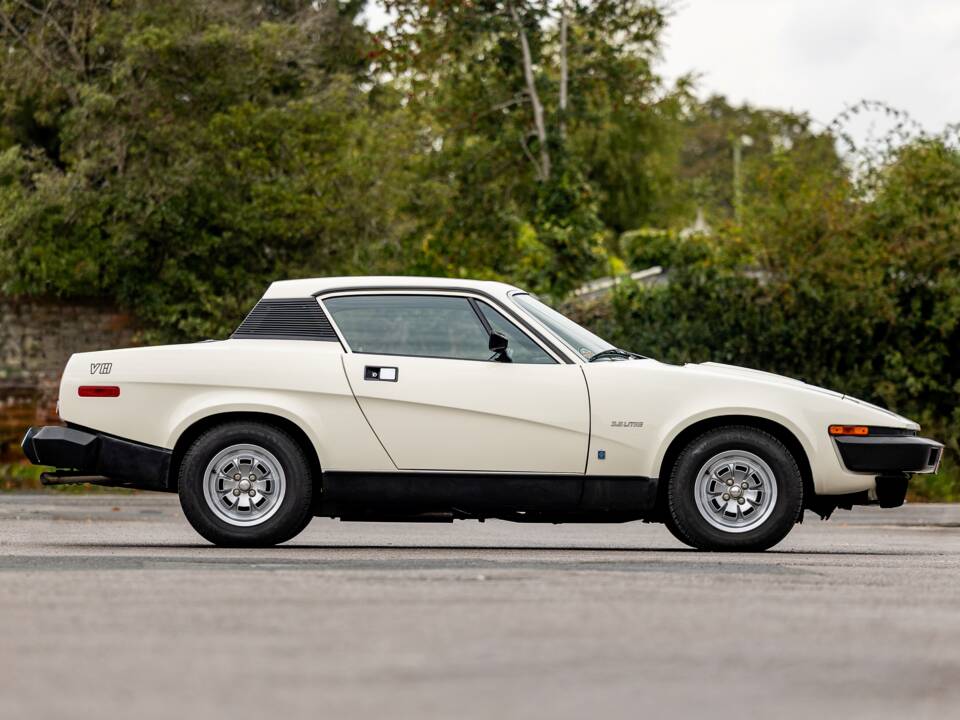 Image 2/50 of Triumph TR 7 Europa (1981)