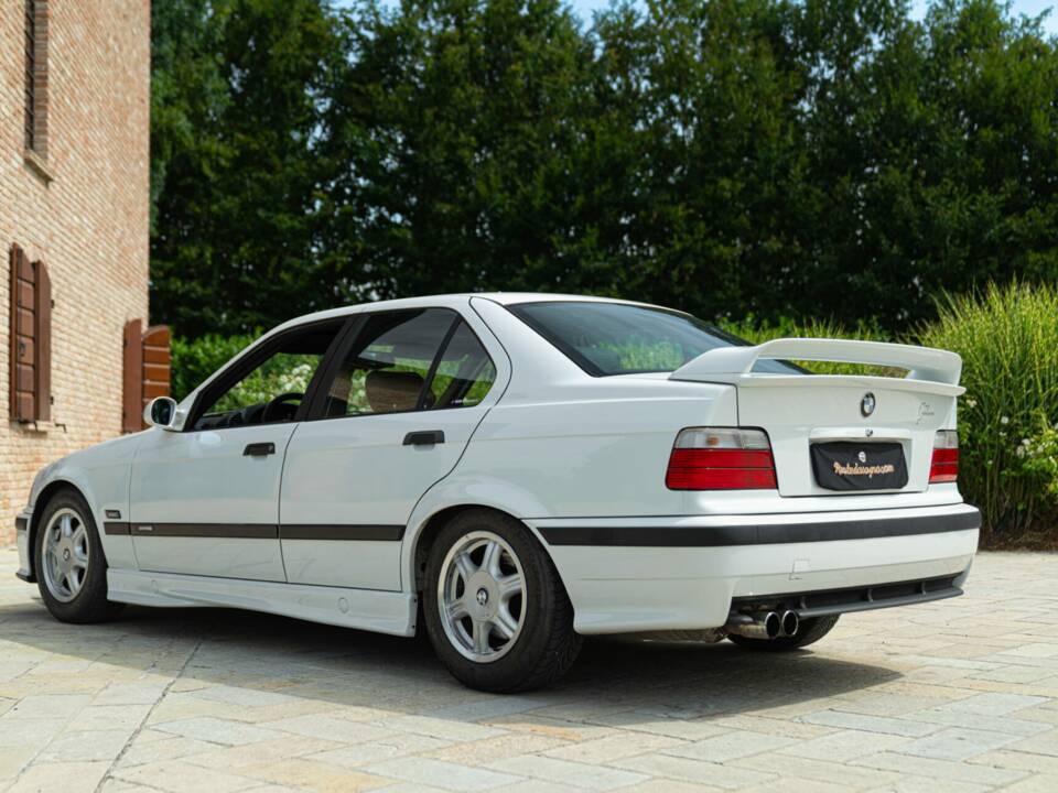 Bild 7/50 von BMW 318is "Class II" (1994)