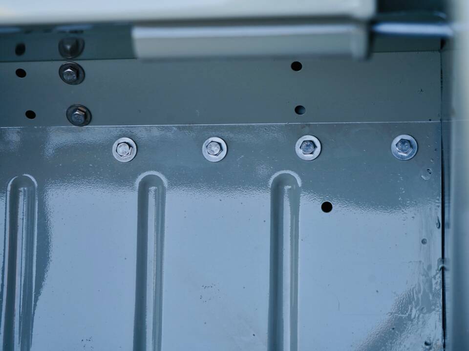 Bild 73/100 von Land Rover 88 (1968)
