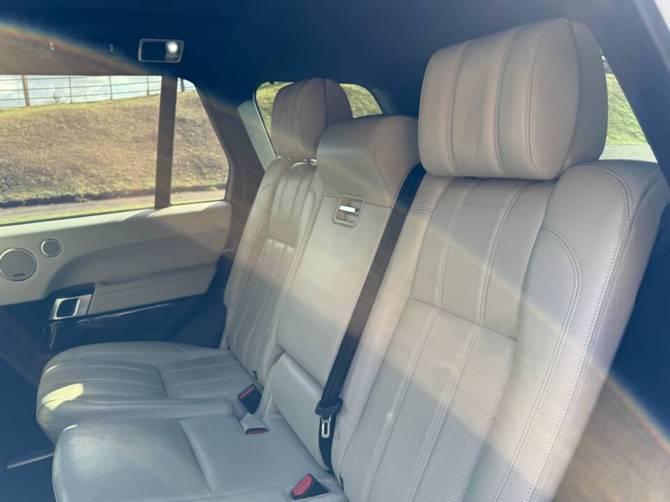 Bild 13/35 von Land Rover Range Rover Vogue TDV6 (2015)