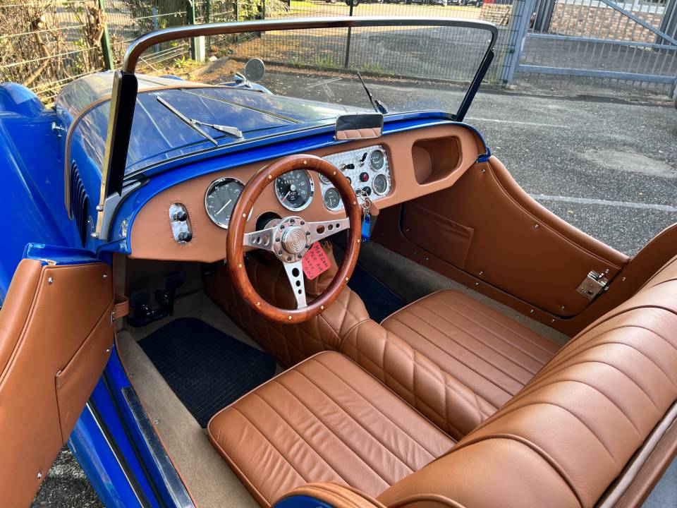 Image 15/15 of Morgan 4&#x2F;4 Series V (1963)