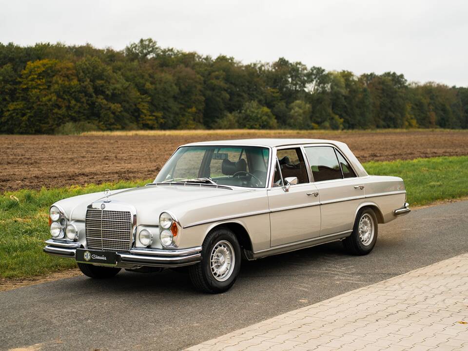 Image 1/50 of Mercedes-Benz 300 SEL 6.3 (1970)