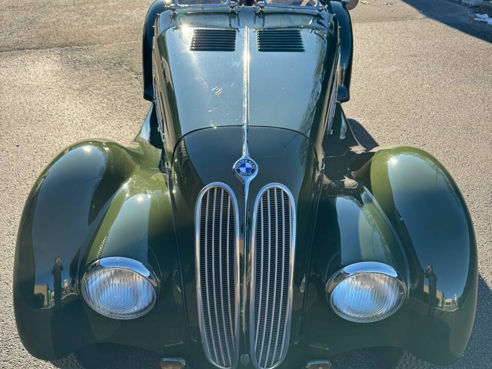 Image 4/5 of BMW 328 (1939)