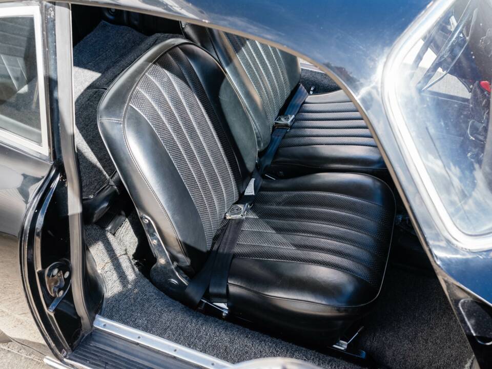 Image 27/48 of Porsche 356 C 1600 (1964)