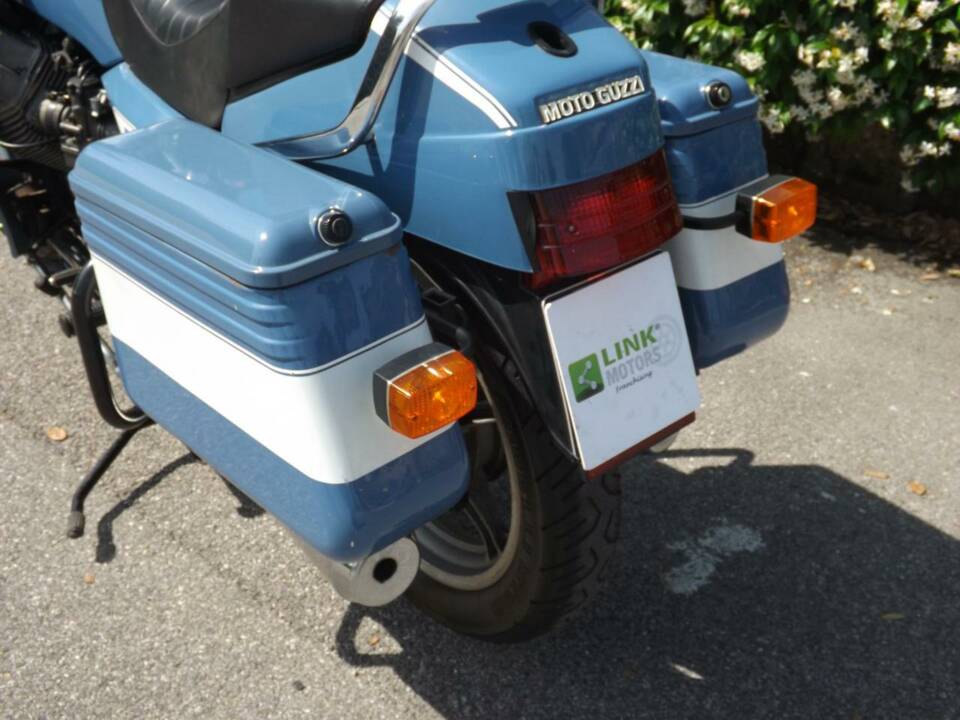 Immagine 22/50 di Moto Guzzi DUMMY (1994)