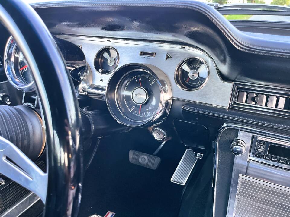 Image 40/45 of Ford Mustang 289 (1967)