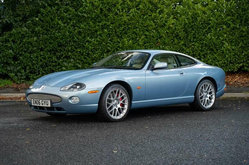 Afbeelding 11/50 van Jaguar XKR (2006)