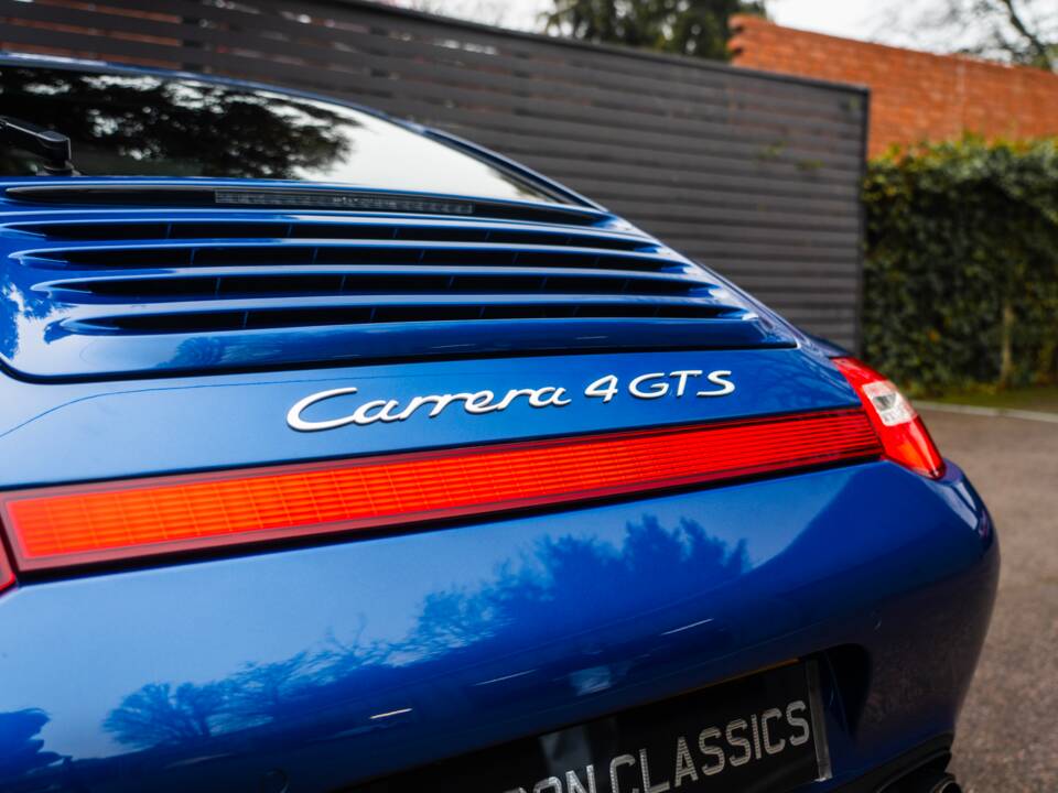 Bild 8/51 von Porsche 911 Carrera 4 GTS (2011)