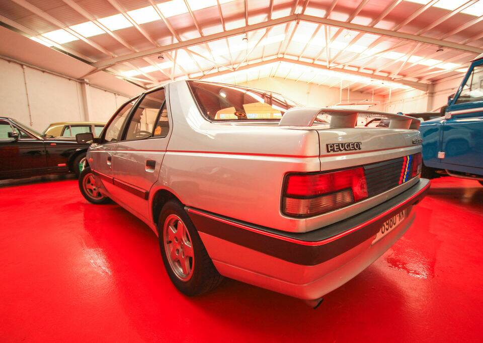 Bild 5/8 von Peugeot 405 15B (1989)
