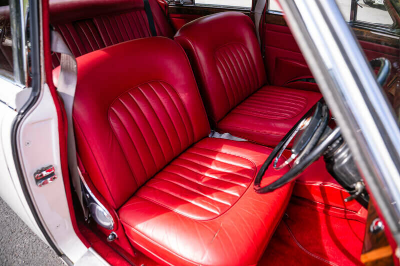 Afbeelding 25/33 van Jaguar Mk II 3.8 (1961)