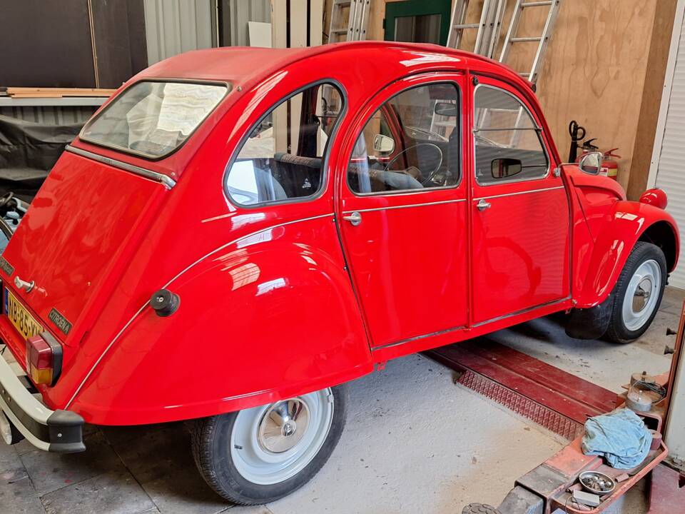 Bild 1/7 von Citroën 2 CV 6 Club (1985)