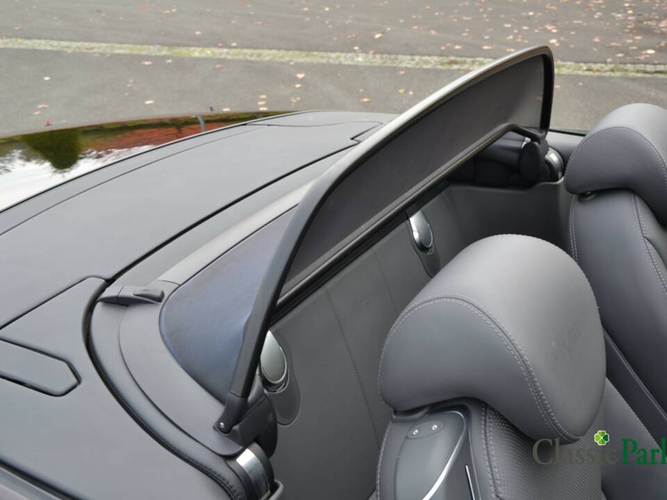 Immagine 12/50 di Mercedes-Benz SL 600 (2004)