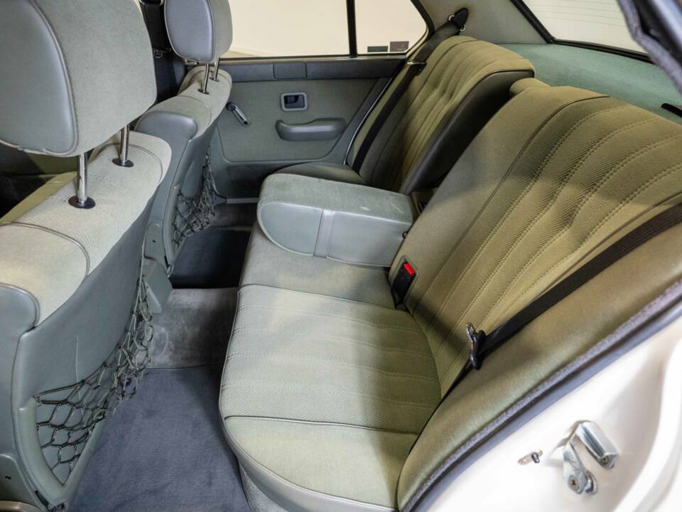Afbeelding 20/52 van BMW 528i (1984)