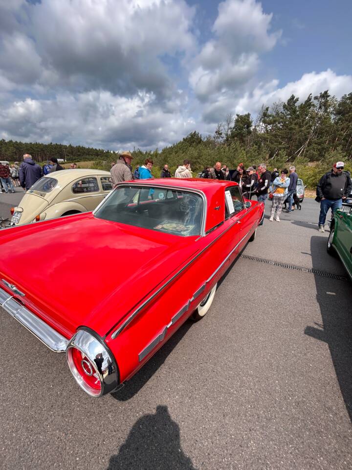 Immagine 4/32 di Ford Thunderbird (1962)