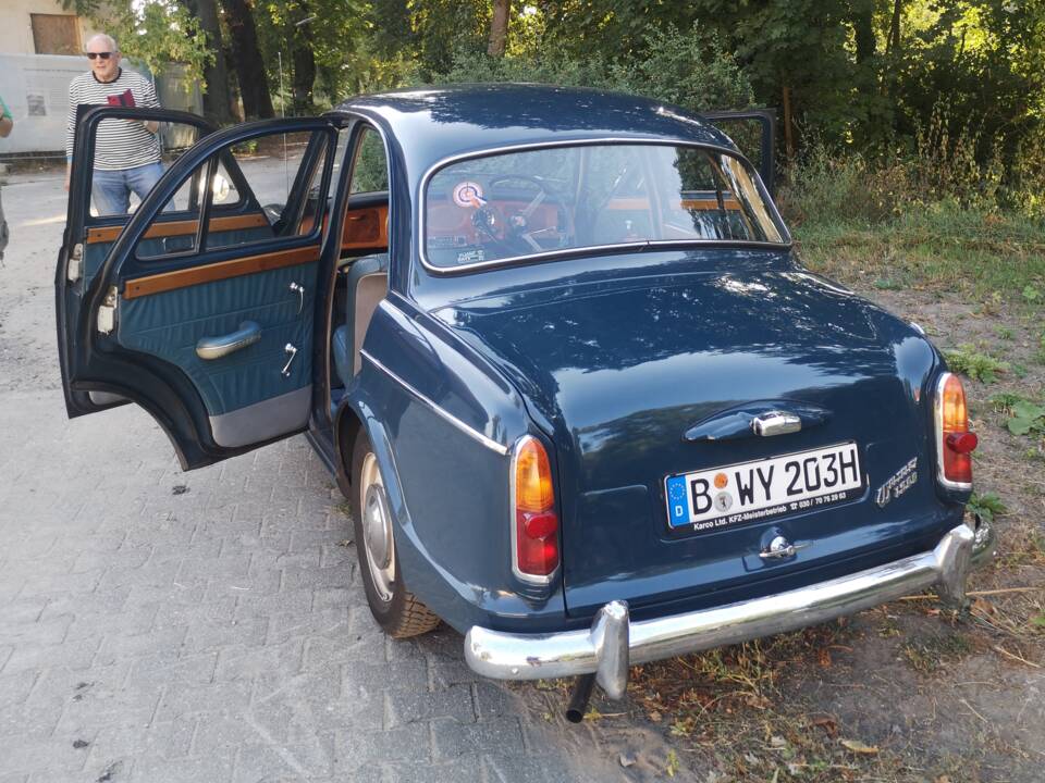 Image 9/23 of Wolseley 1500 (1965)