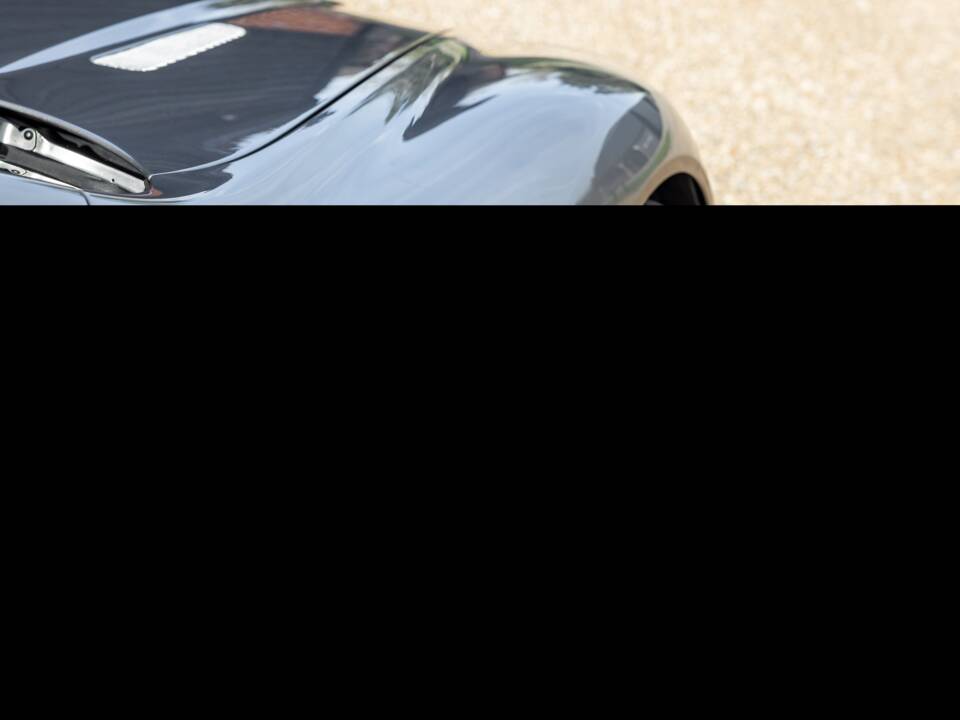 Bild 25/65 von Aston Martin DBS Volante (2011)