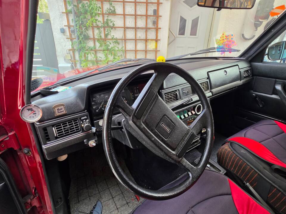 Image 5/8 of Volvo 264 (1979)