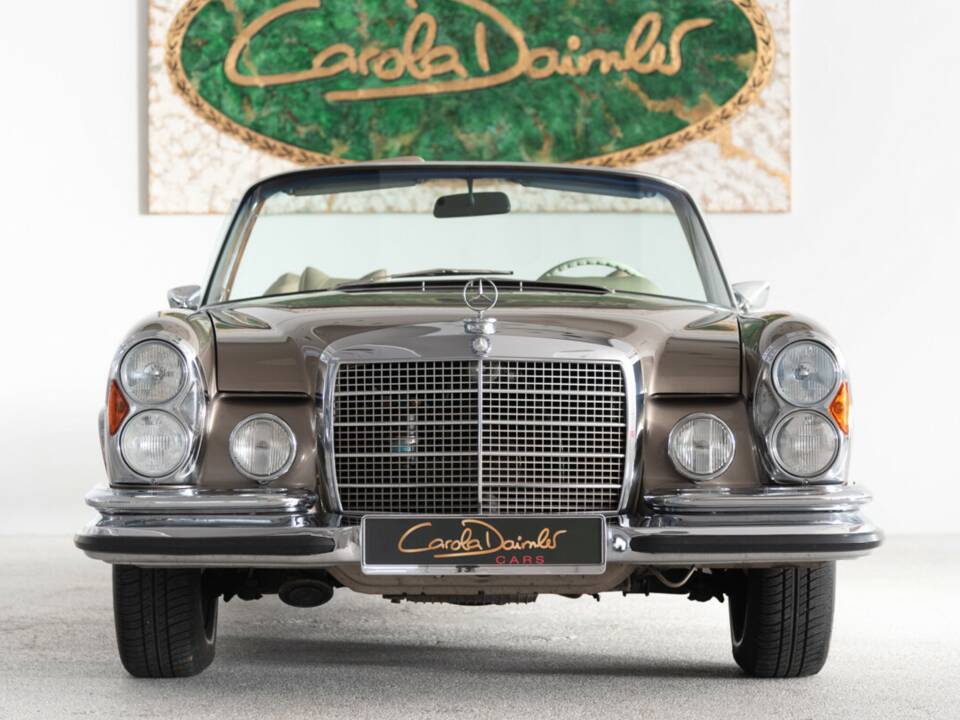 Bild 17/42 von Mercedes-Benz 280 SE 3,5 (1971)