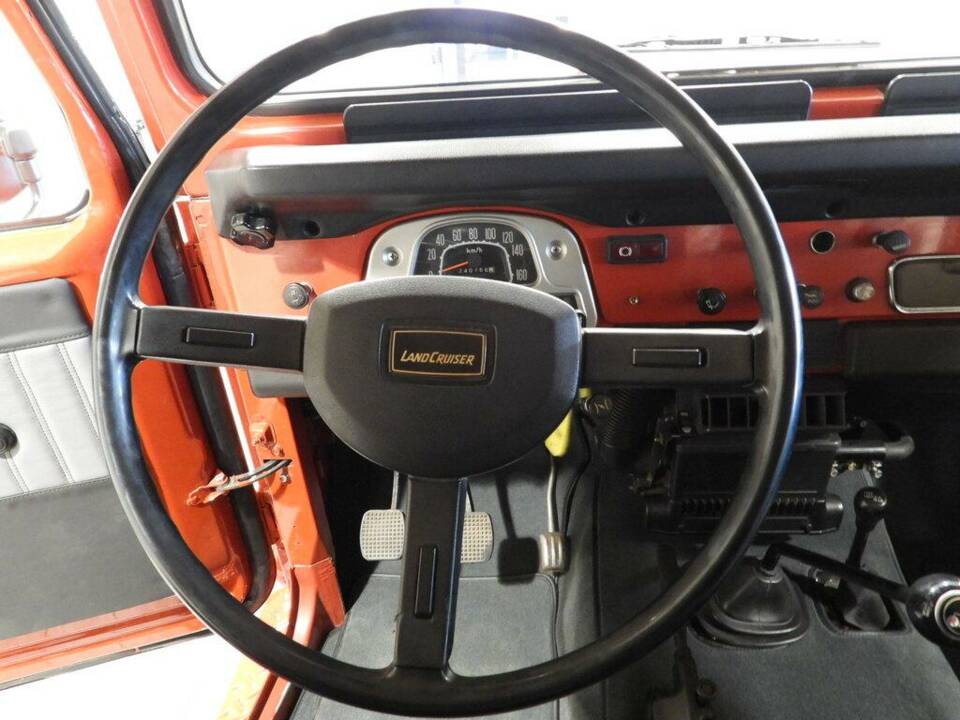 Imagen 5/10 de Toyota Land Cruiser BJ 42 (1982)